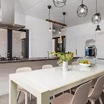 Lovely Home In Kosljun