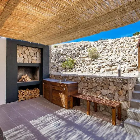 Lovely Home In Kosljun *