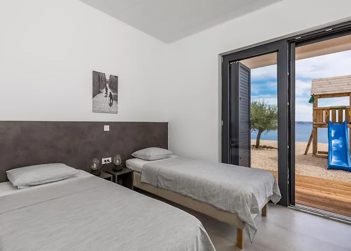 Awesome Home In Kosljun *