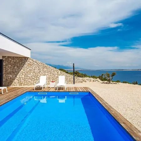 Awesome Home In Kosljun Nyaraló Košljun