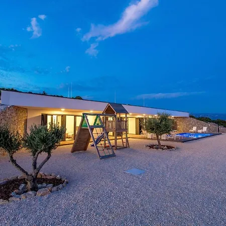 Lovely Home In Kosljun *
