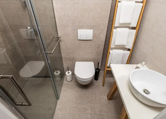 Vikendica Awesome Home In Kosljun