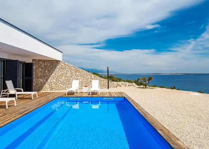 Awesome Home In Kosljun Vikendica Kosljun