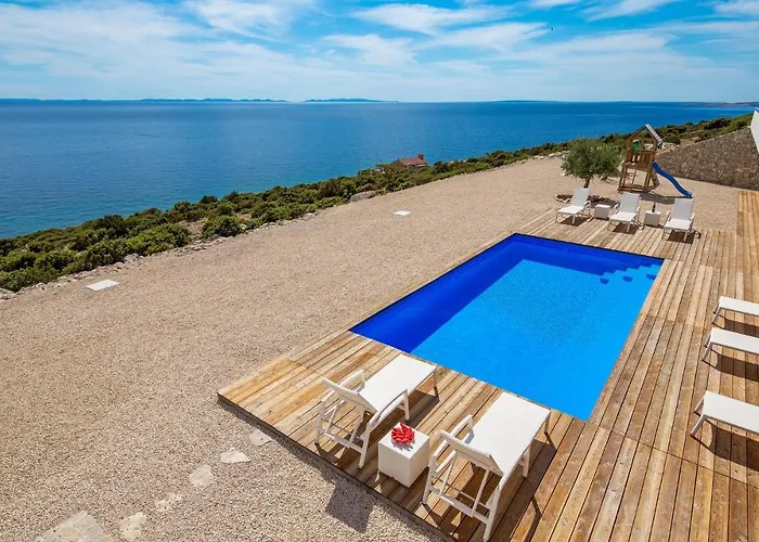 Vikendica Awesome Home In Kosljun