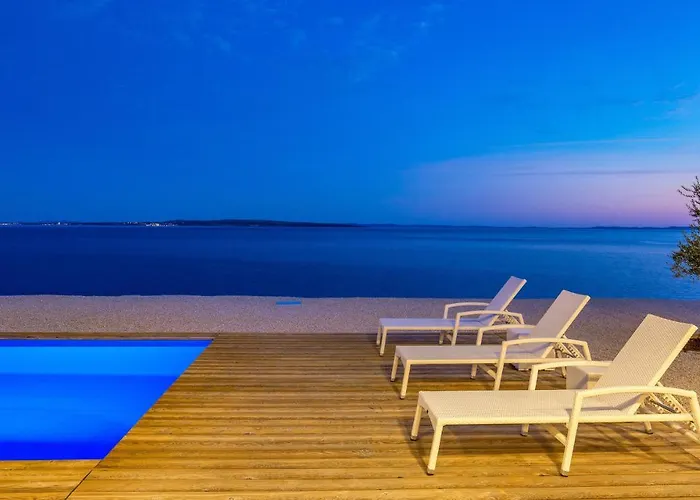 Awesome Home In Kosljun