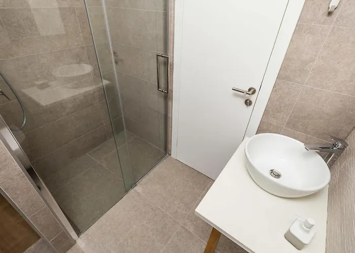 Awesome Home In Kosljun Vikendica *