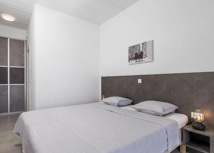 Awesome Home In Kosljun Kosljun